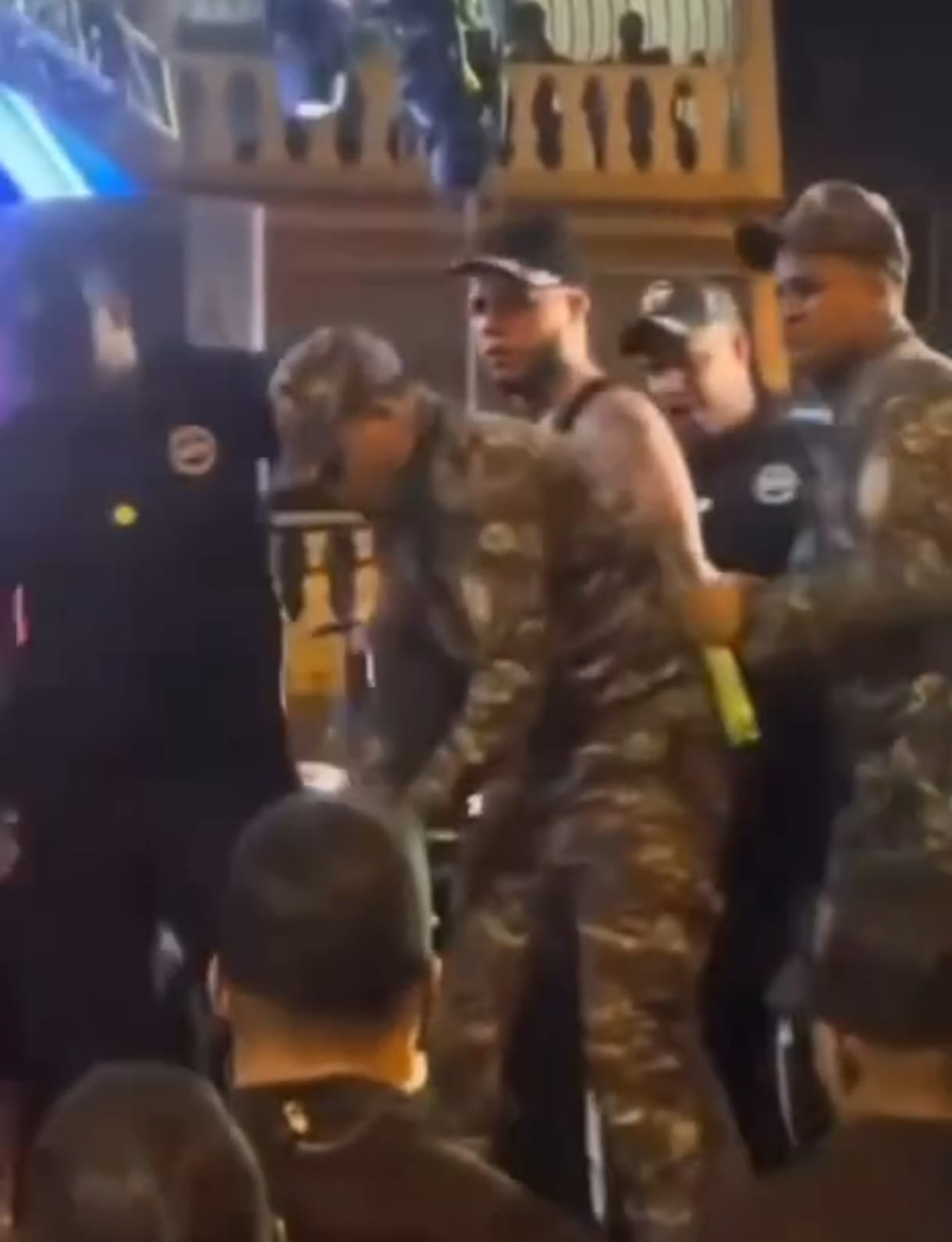 Arrestan al exponente urbano Donaty tras exhibir arma de fuego en fiesta de Los Guaricanos